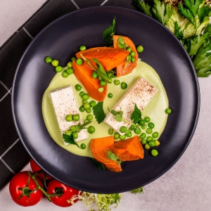 Šmakoun s hráškovým přelivem, batáty